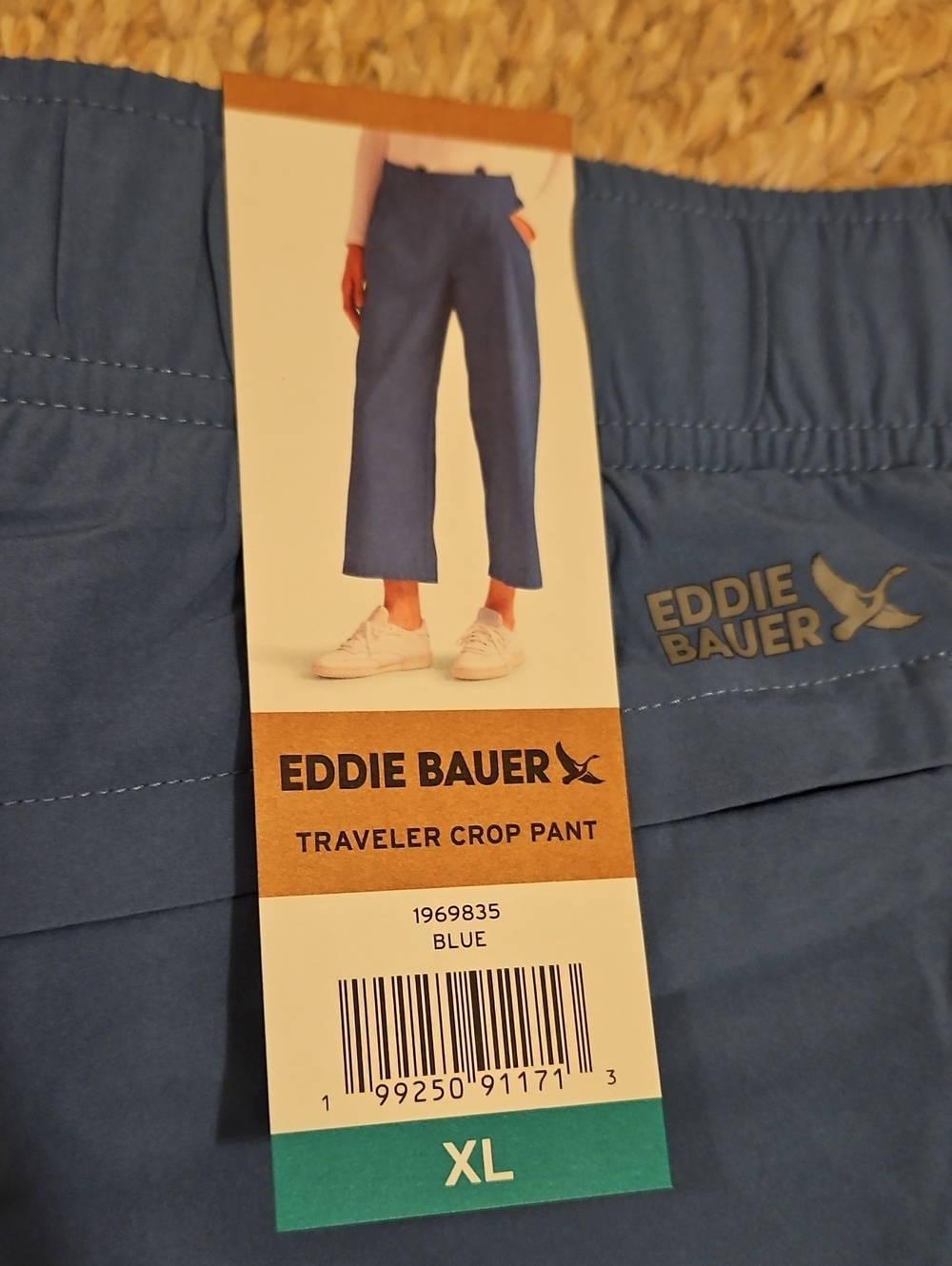 Eddie Bauer Women's Traveler Crop Pant - Blue